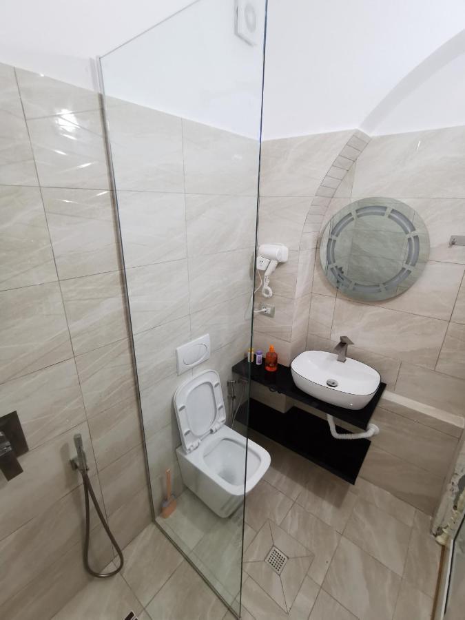 Bujtina Valgent Bed & Breakfast Berat Exterior photo